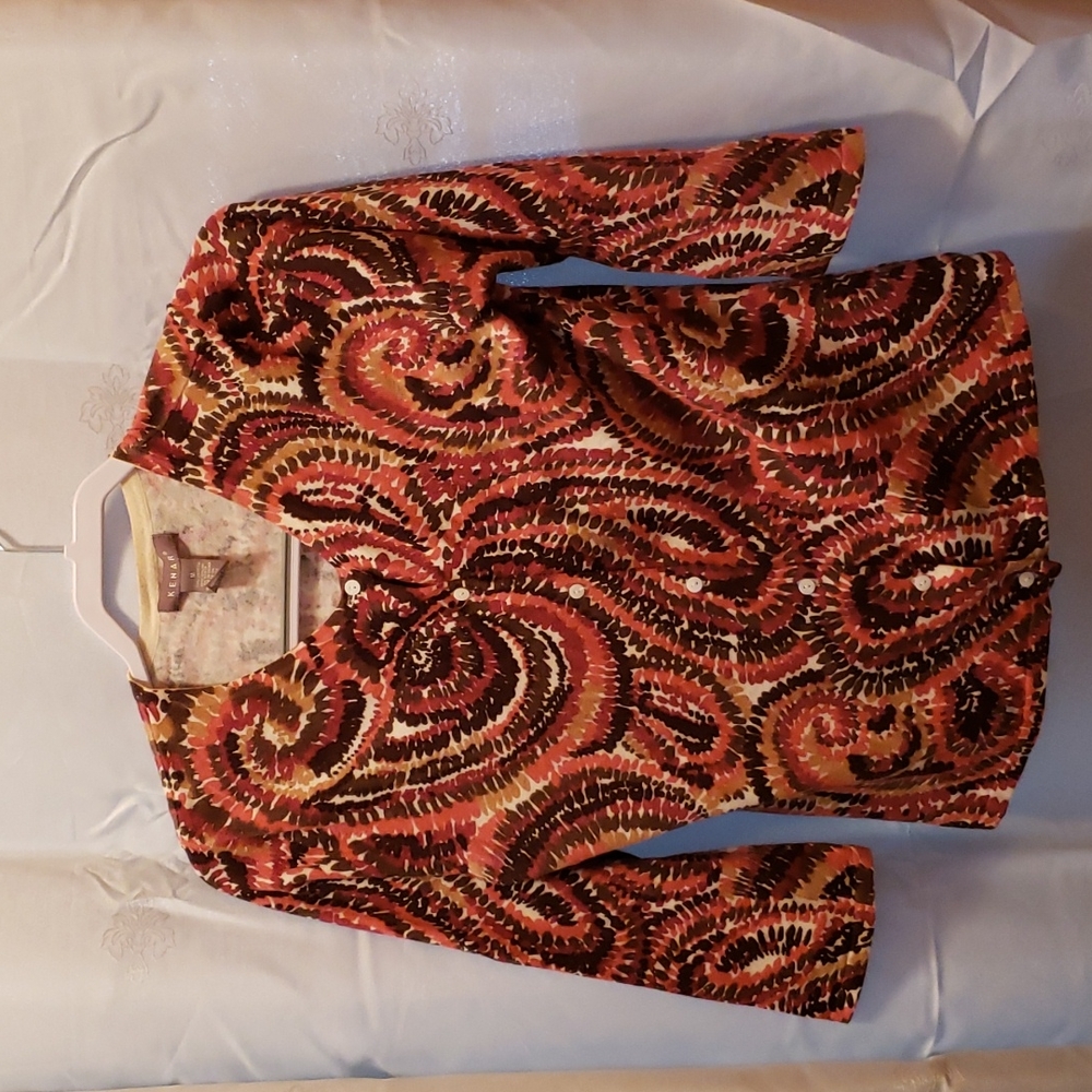 Light buttonup sweater